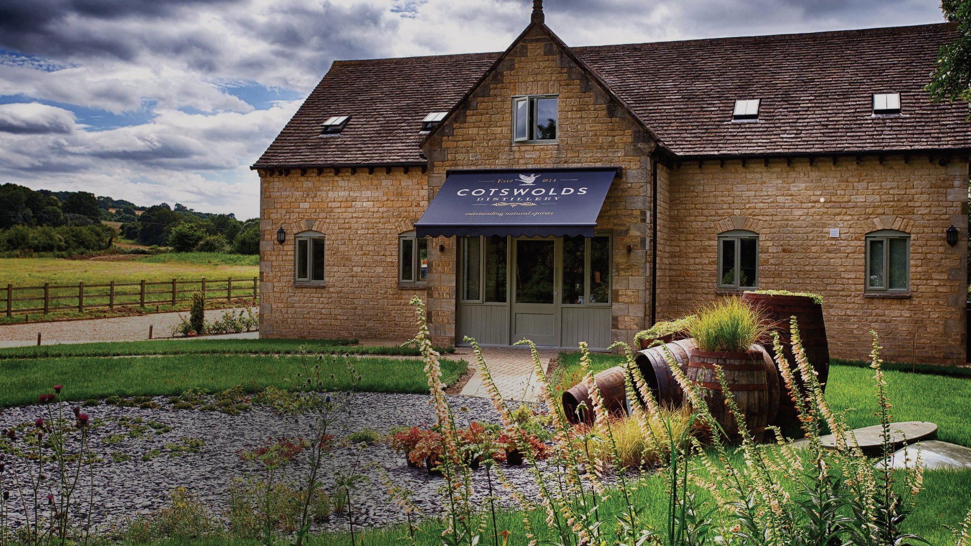 Luxury Cotswold Rentals unique tailored Concierge service