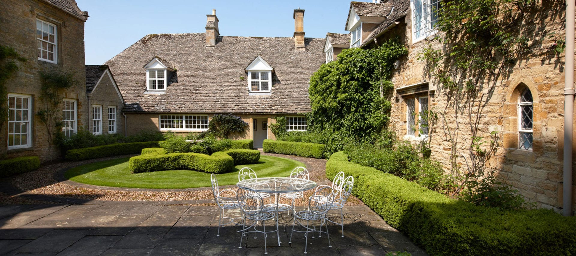 Cornwell Manor Estate Luxury Cotswold Rentals