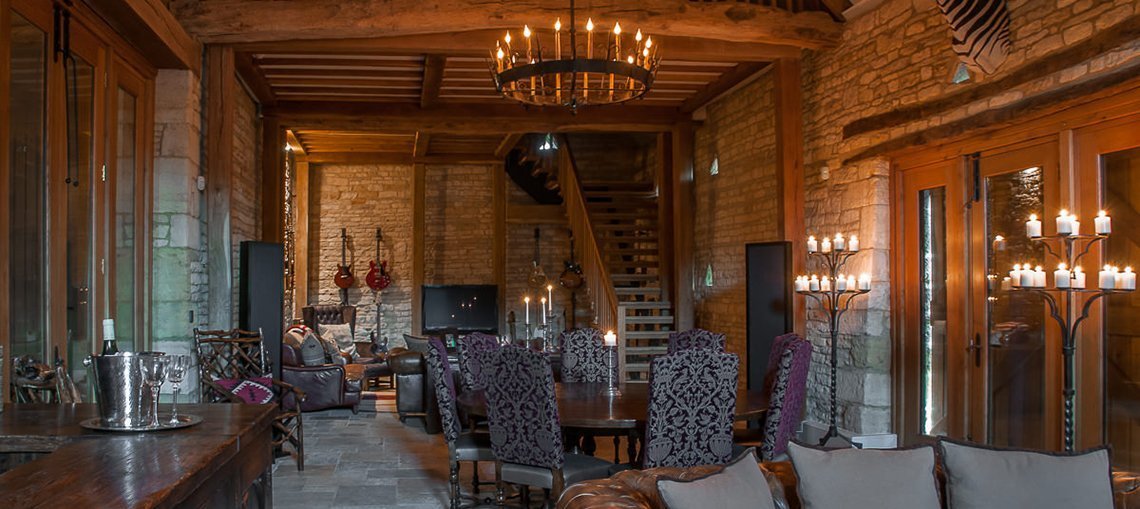 Barton-Farm-Weddings-&-Events---Luxury-Cotswold-Rentals