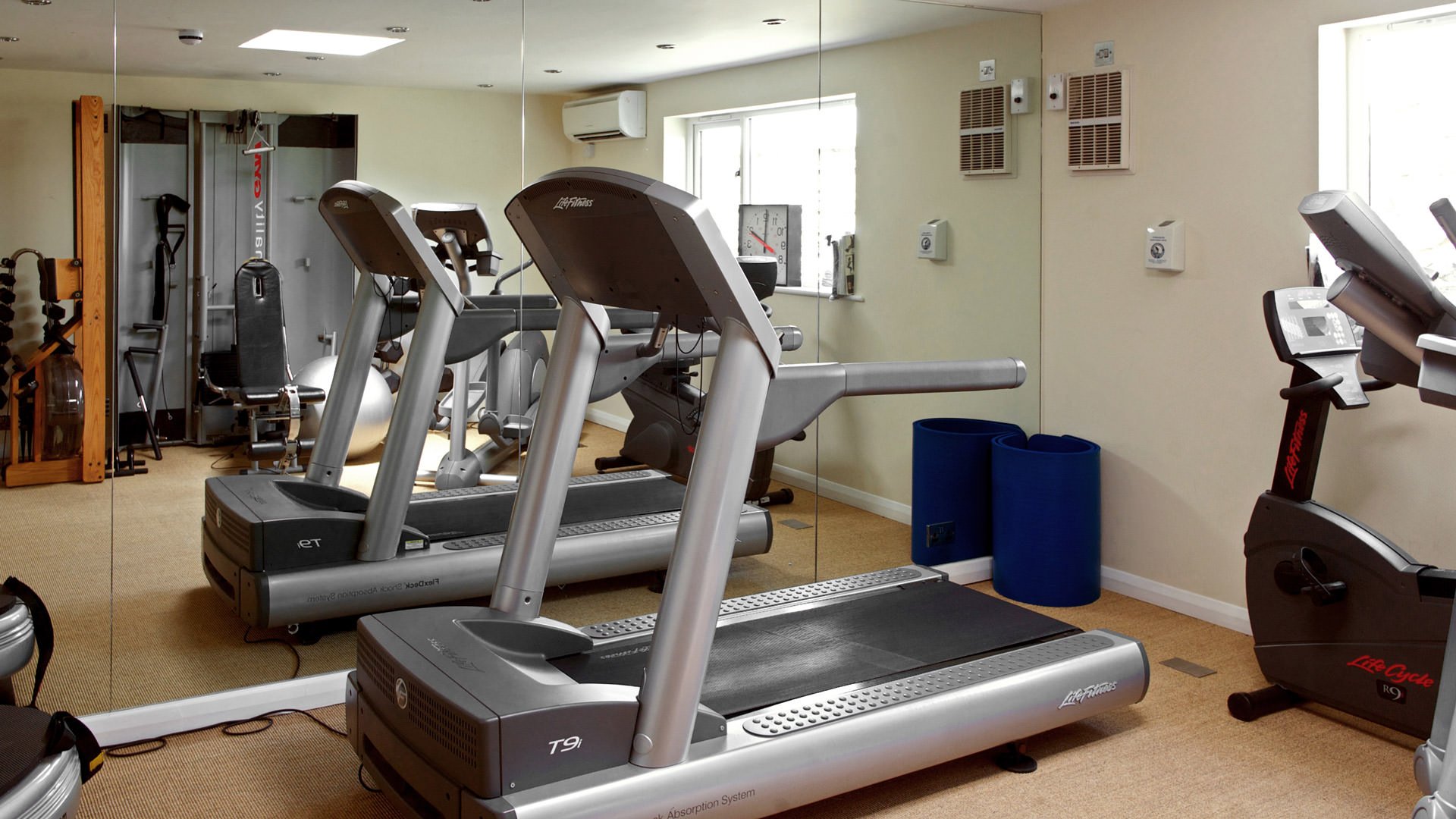 Spa, Gym & Indoor Swimming Pool Luxury Cotswold Rentals