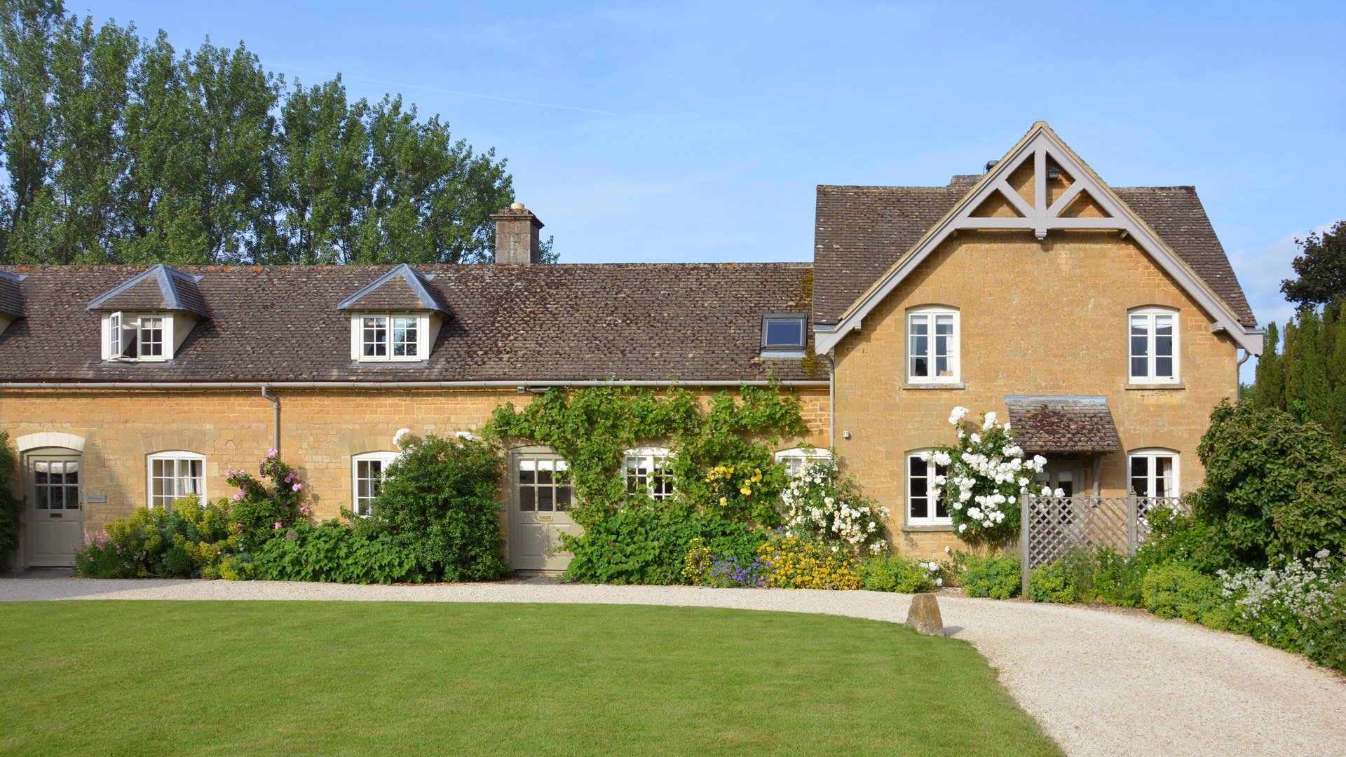 Goodwood Cottage, Bruern Luxury Cotswold Rentals