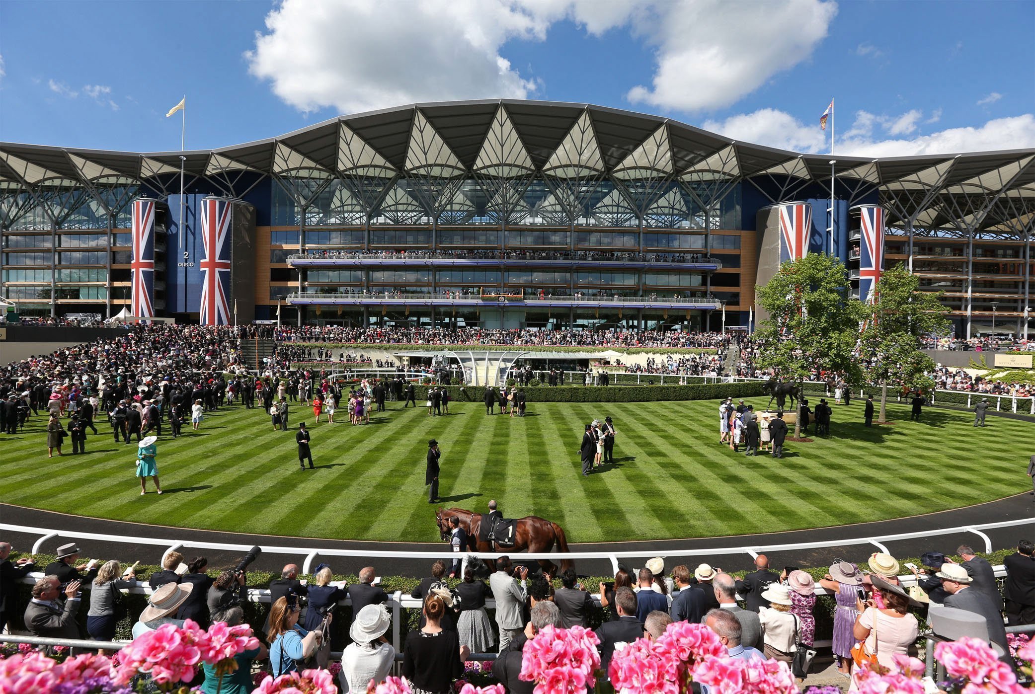 Royal Ascot 2020 - Luxury Cotswold Rentals 