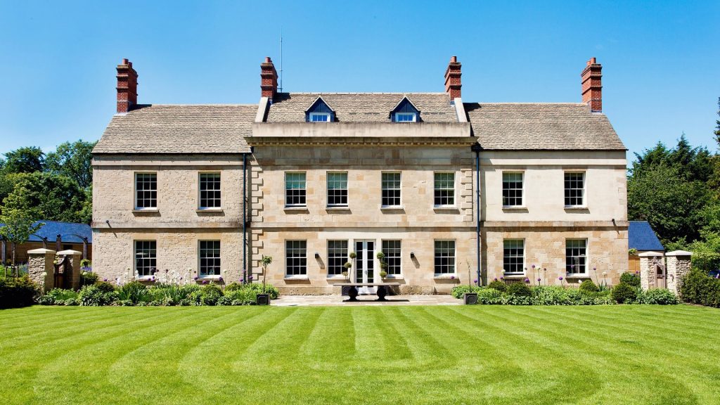 North Lodge Blenheim Luxury Cotswold Rentals