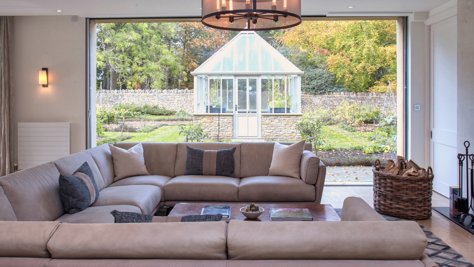 North Lodge Blenheim Luxury Cotswold Rentals