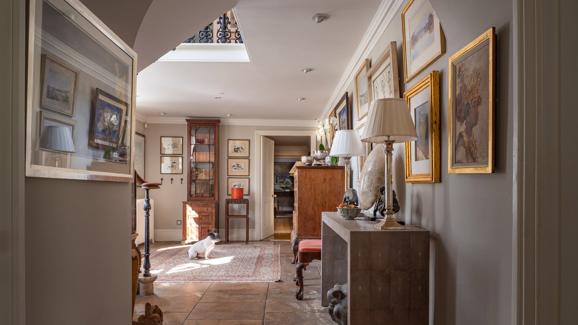 Brook House north hall Luxury Cotswold Rentals Brook House north hall Luxury Cotswold Rentals