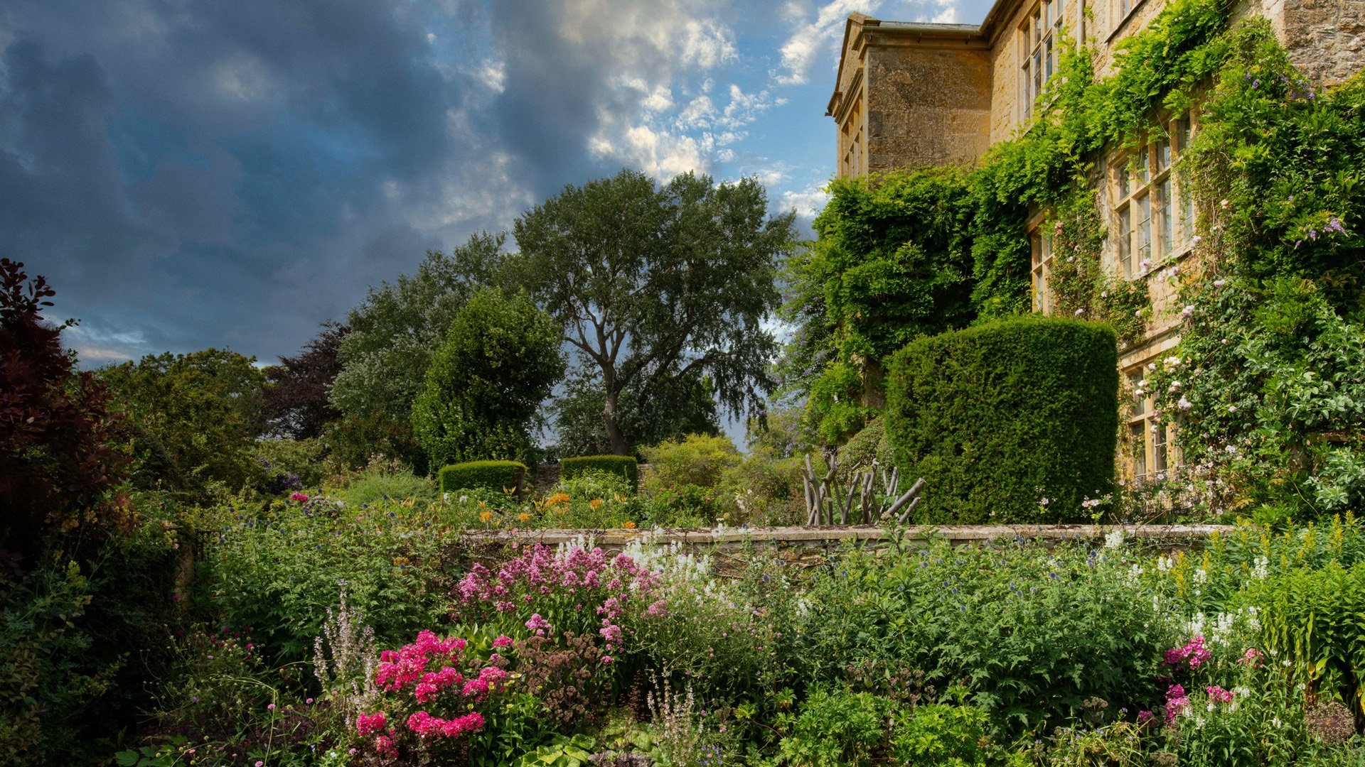 Ebrington Manor Chipping Campden Luxury Cotswold Rentals