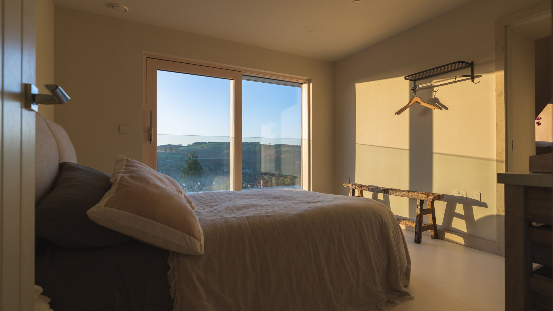 Hill House Amberley Luxury Cotswold Rentals