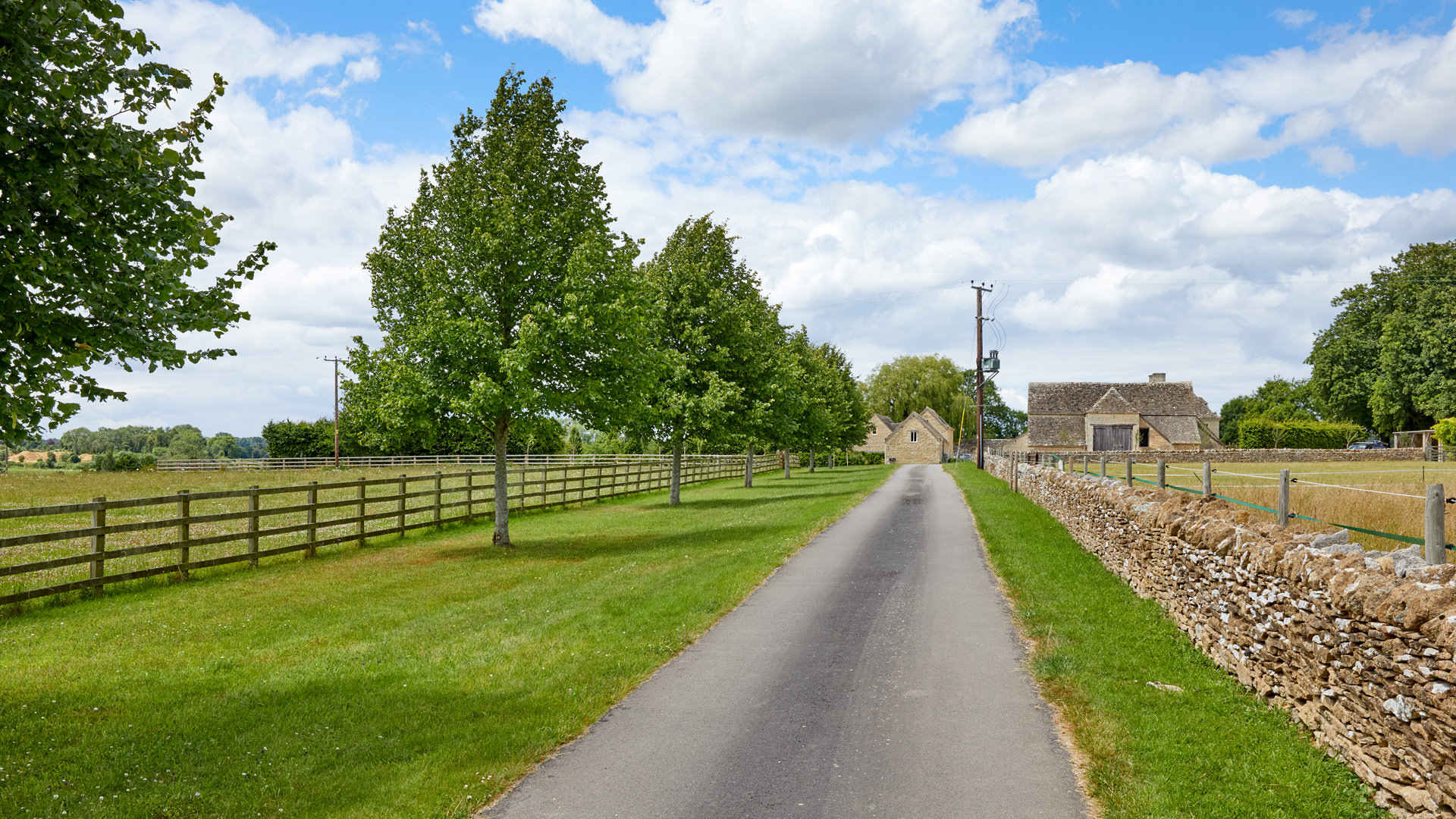 Milk Barn at Ampneyfield Farm Luxury Cotswold Rentals