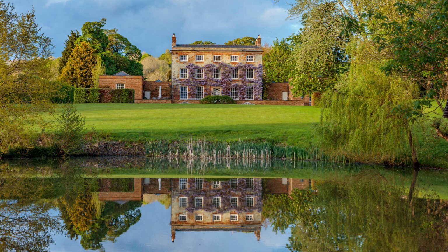 The Manor Priors Marston Luxury Cotswold Rentals